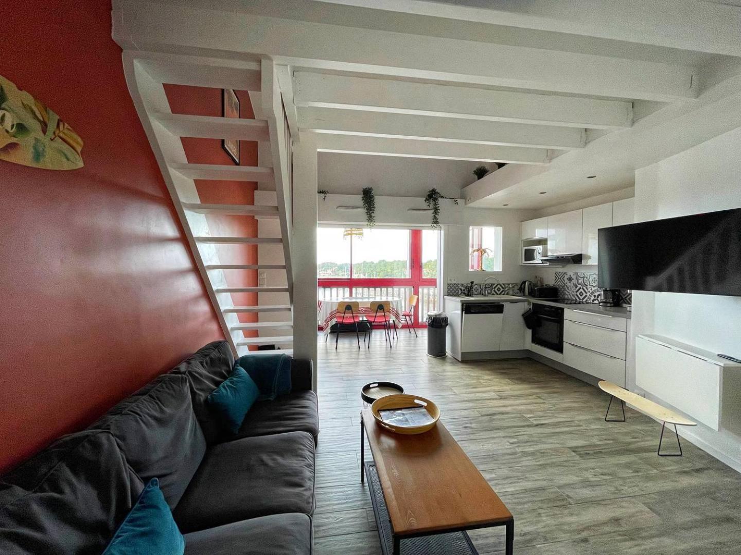 Port Sud - T3 En Duplex Avec Vue Panoramique Sur Le Port De Capbreton Apartamento Exterior foto